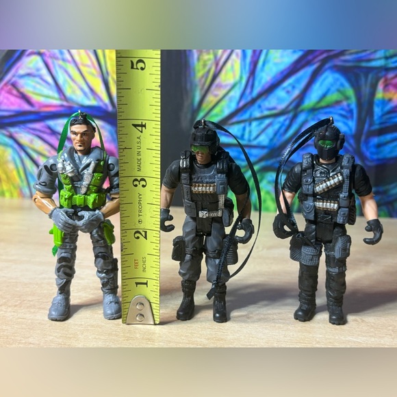 Soldier Christmas Ornament Combat, Tactical - Picture 8 of 8